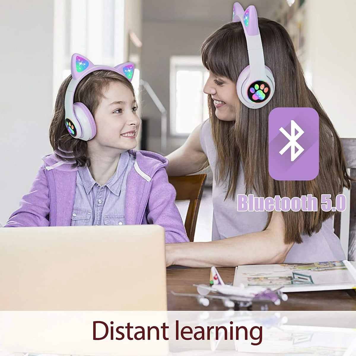 Kids Headphones, Cat Ear Wireless Headphones, LED Light up Kids Bluetooth Headphones over on Ear W/Microphone for Phone